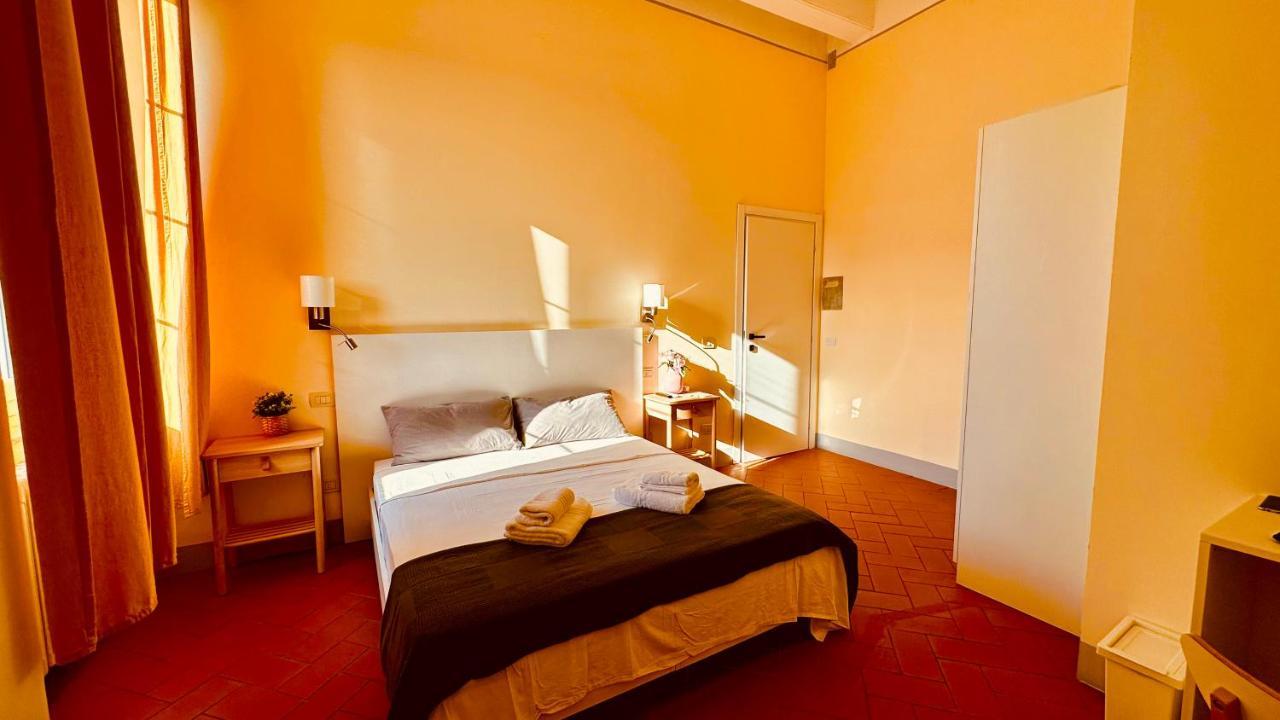 B&B - Residenza D'Epoca Piazza Cairoli Pisa Exterior photo